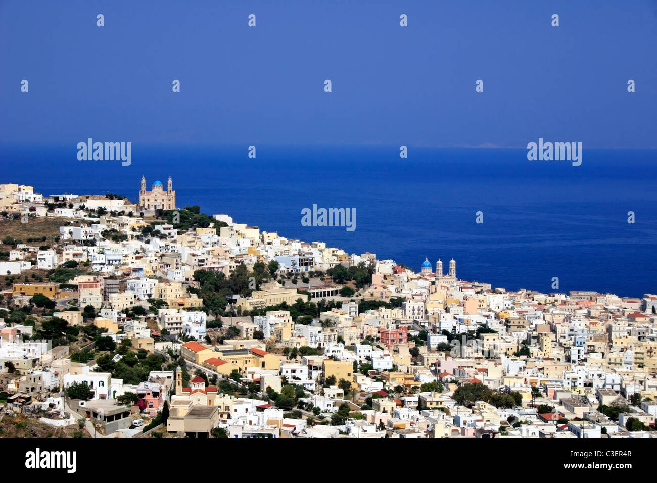 Ermoupolis Capital de las Islas Cícladas Syros Grecia UE EUROPA Unión Europea Foto de stock