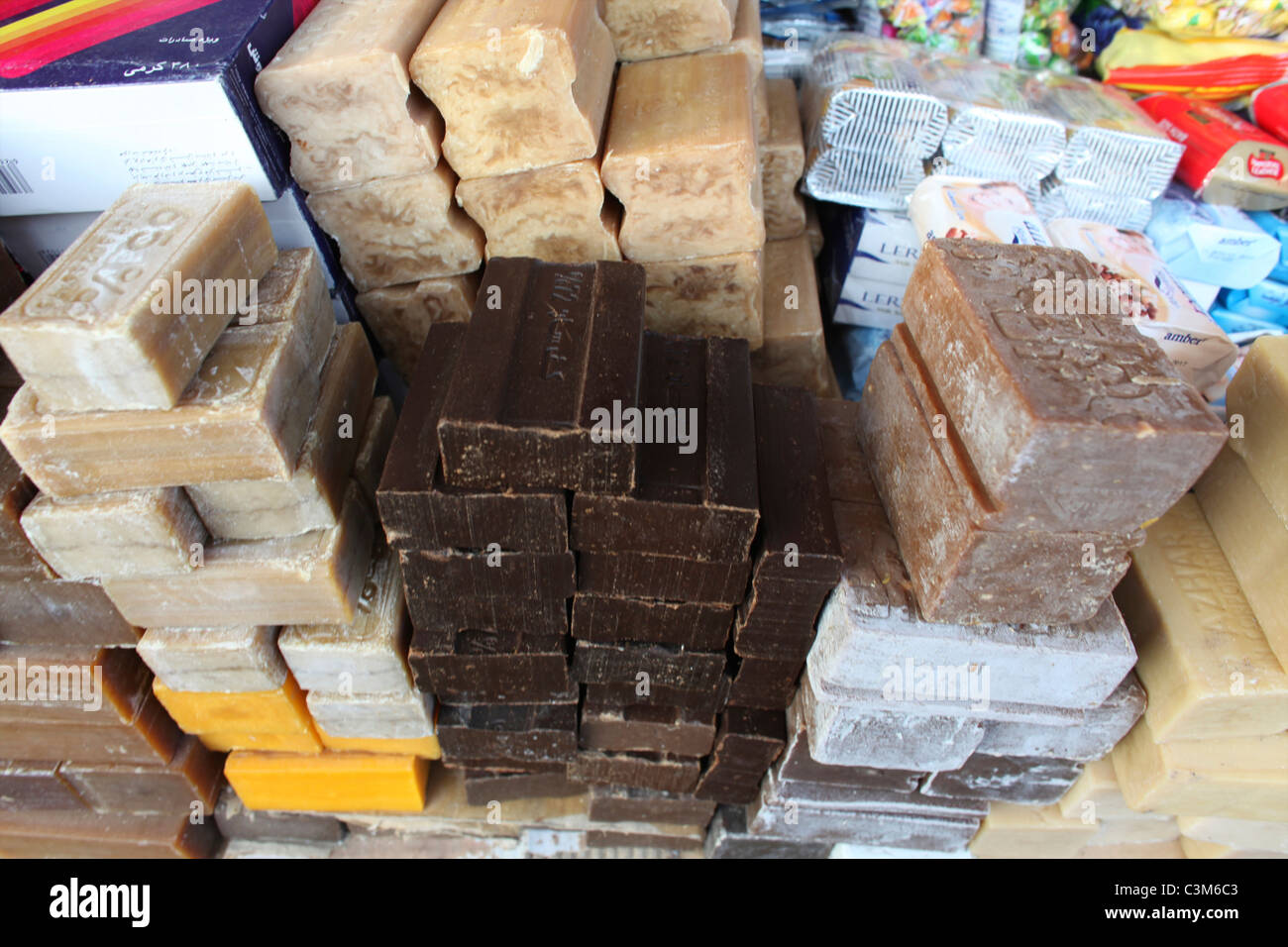 La vida cotidiana en el mercado en Kunduz Foto de stock