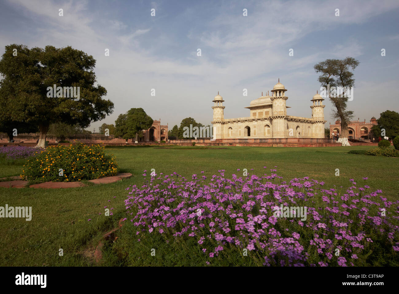Agra en Uttar Pradesh, India Baby Taj Itimad Ud Daulah Tumba de Mizra Ghiyas Beg Foto de stock