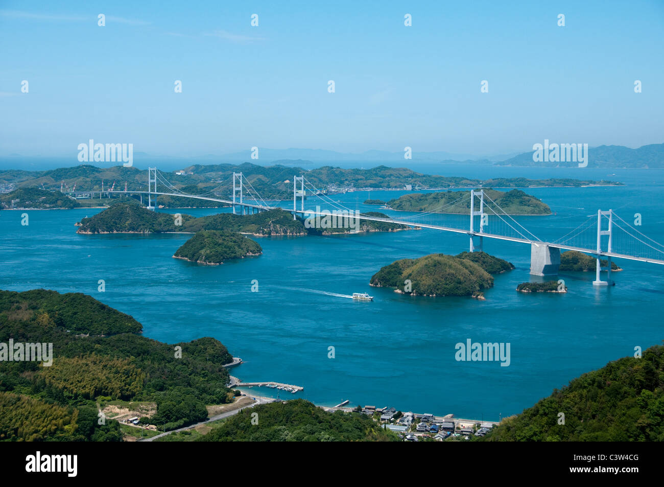 Kurushima Kaikyo Bridge Fotografia De Stock Alamy Kurushima Kaikyo Bridge Fotografia De Stock Alamy
