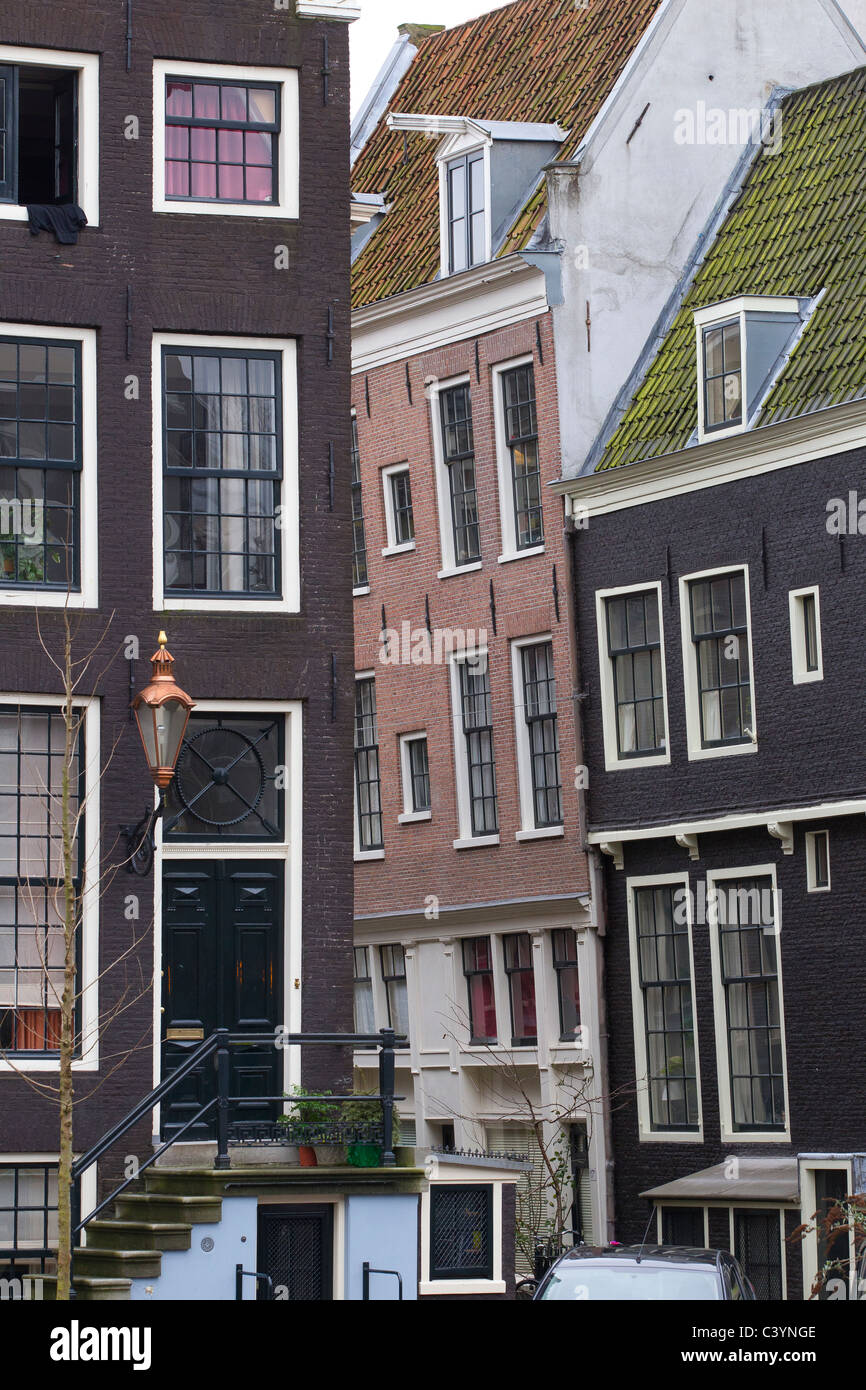 La arquitectura de las casas de Amsterdam Holanda Holanda Foto de stock