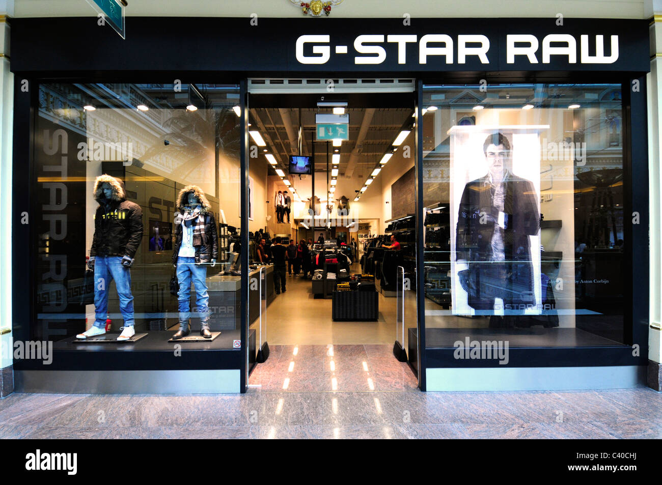 G star raw fotografías e imágenes de alta resolución - Alamy