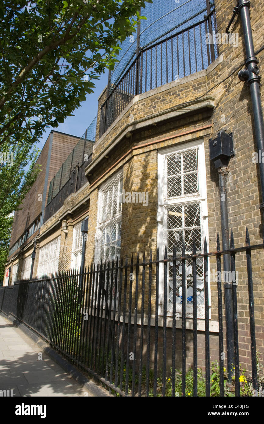 Londres, Kings Cross , la Escuela Primaria Winton playground o patio