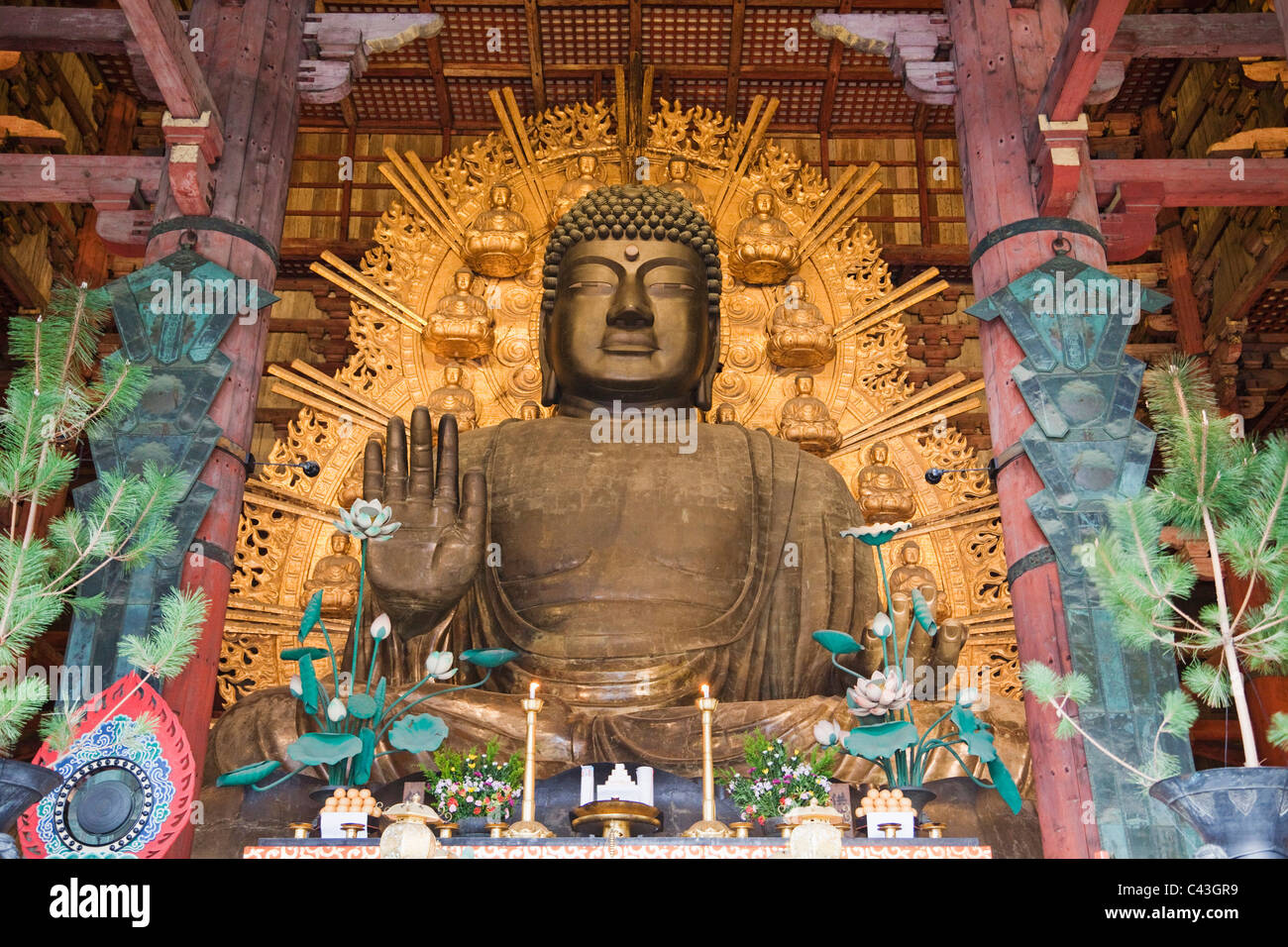 зула-хурал — день нирваны будды цонкапы. золотая статуя майнкрафт. храм тодайдзи япония будда. храм изумрудного будды статуи демонов. статуя будды майнкрафт.