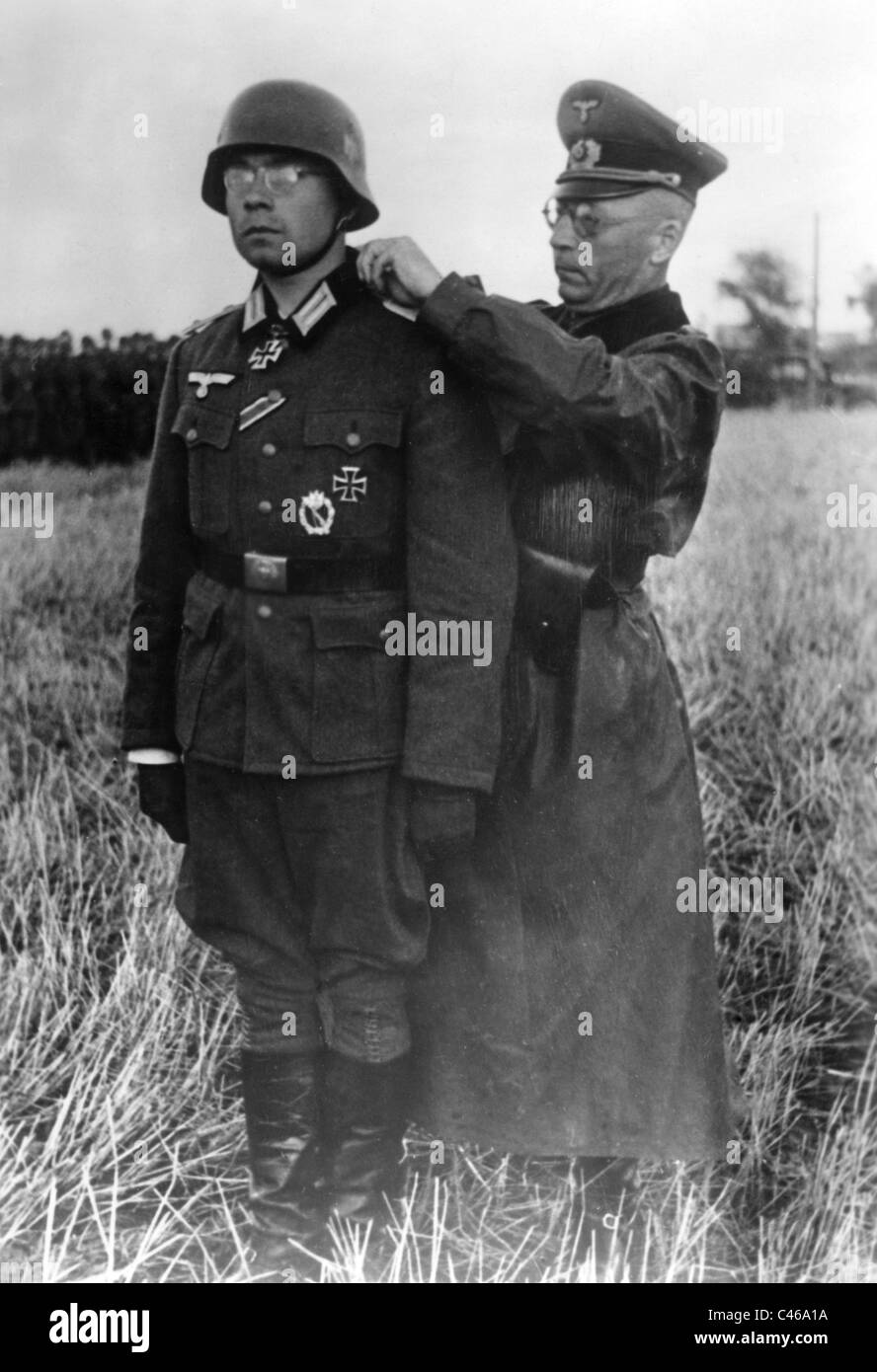 La Segunda Guerra Mundial, Alemania Distinciones: La Cruz de Caballero de  la cruz de hierro Fotografía de stock - Alamy