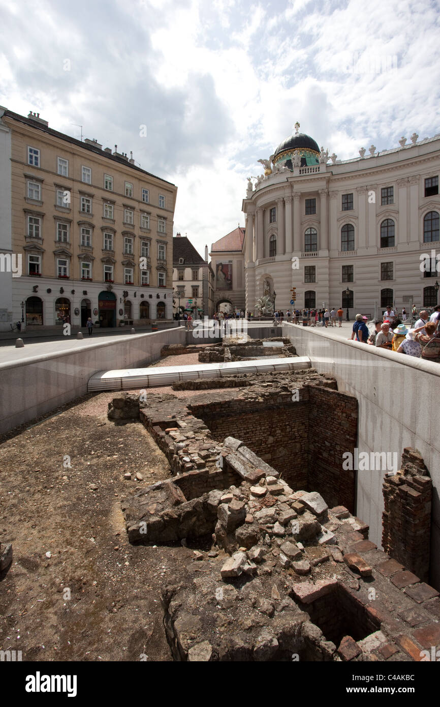Las excavaciones romanas, la plaza Michaelerplatz de Viena, Austria, Europa. Foto:Jeff Gilbert Foto de stock