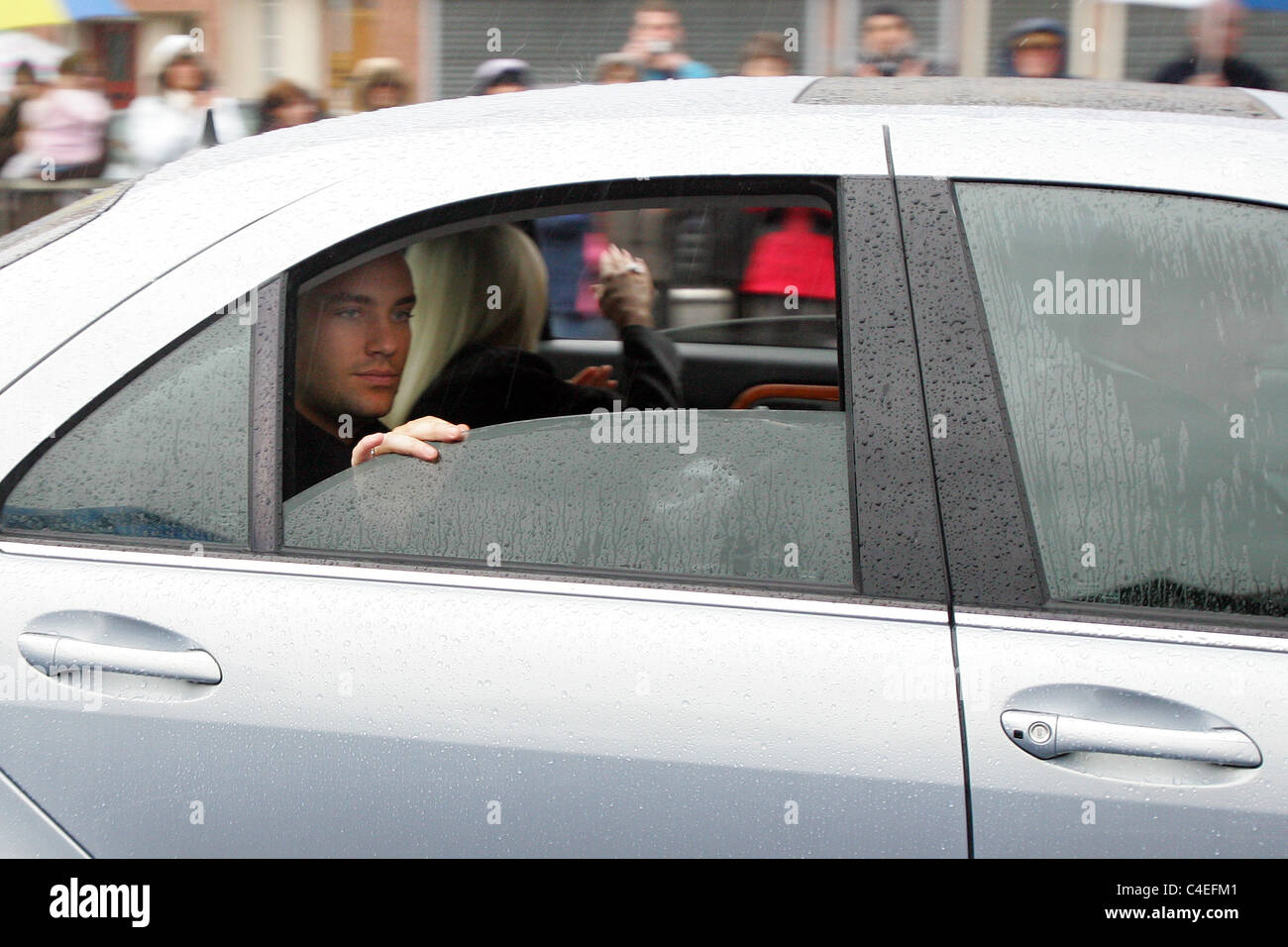 Callum Best a su padre en el funeral de George Best Belfast oriental Foto de stock