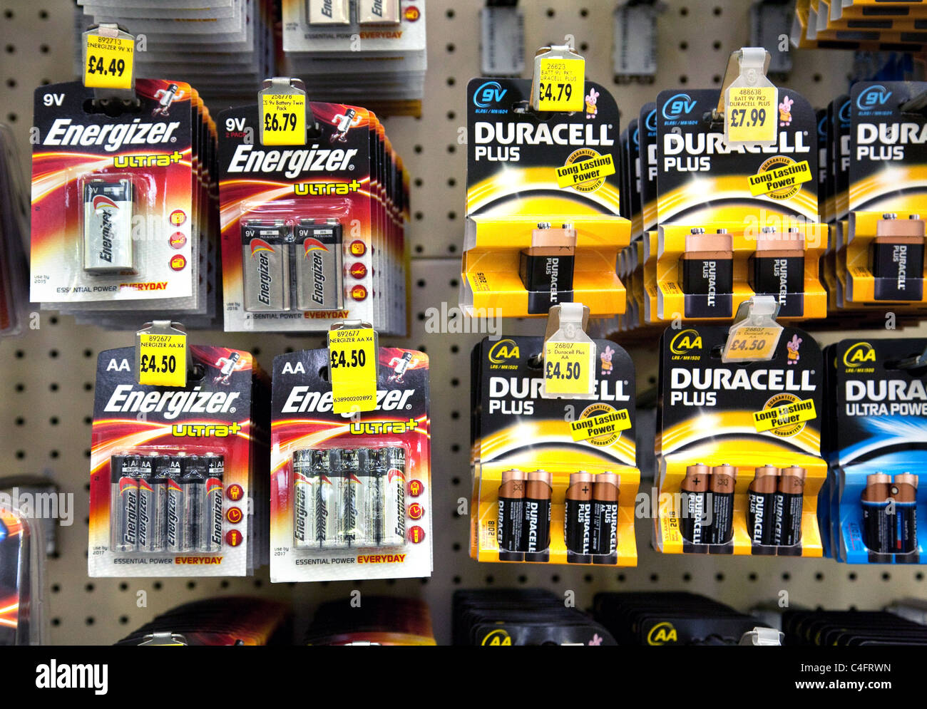 Pilas duracell fotografías e imágenes de alta resolución - Alamy