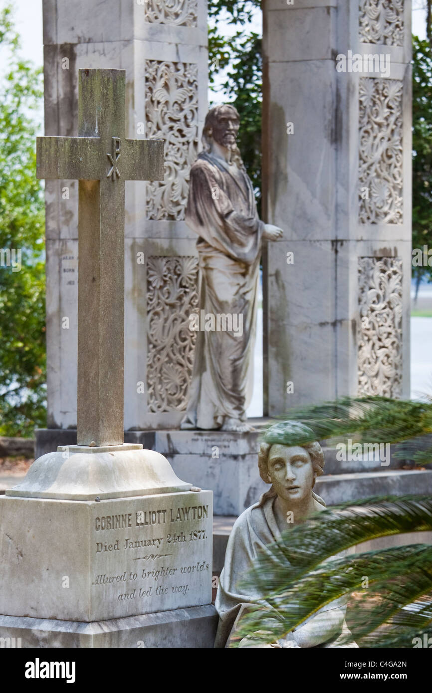 Tumba de Corinne Elliott Lawton, Buenaventura cementerio, Savannah, Georgia Foto de stock