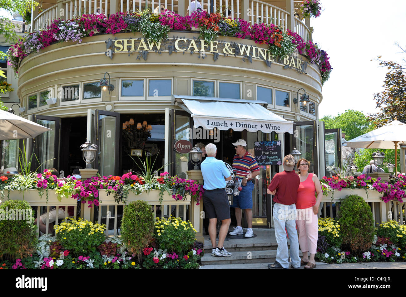 Niágara en el lago, Shaw, cafetería y bar de vinos Foto de stock
