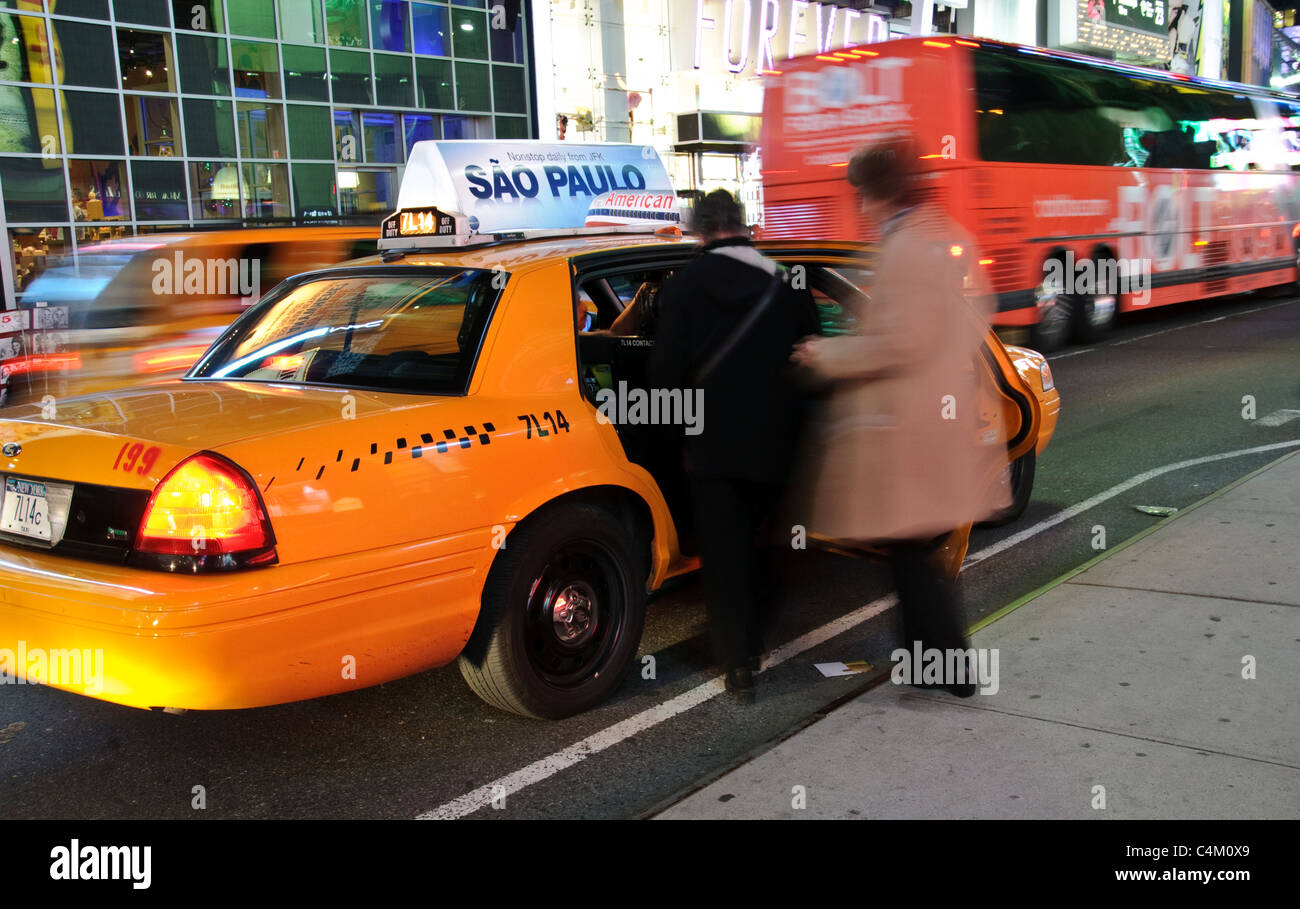 Times Square, 42nd Street, Nueva York 2011 Foto de stock