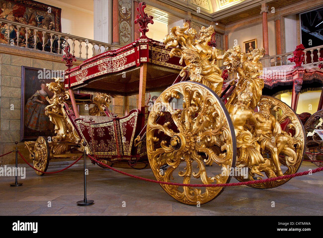 Europa, Portugal, carruajes en el Seleccionador Nacional Museo en Lisboa Foto de stock