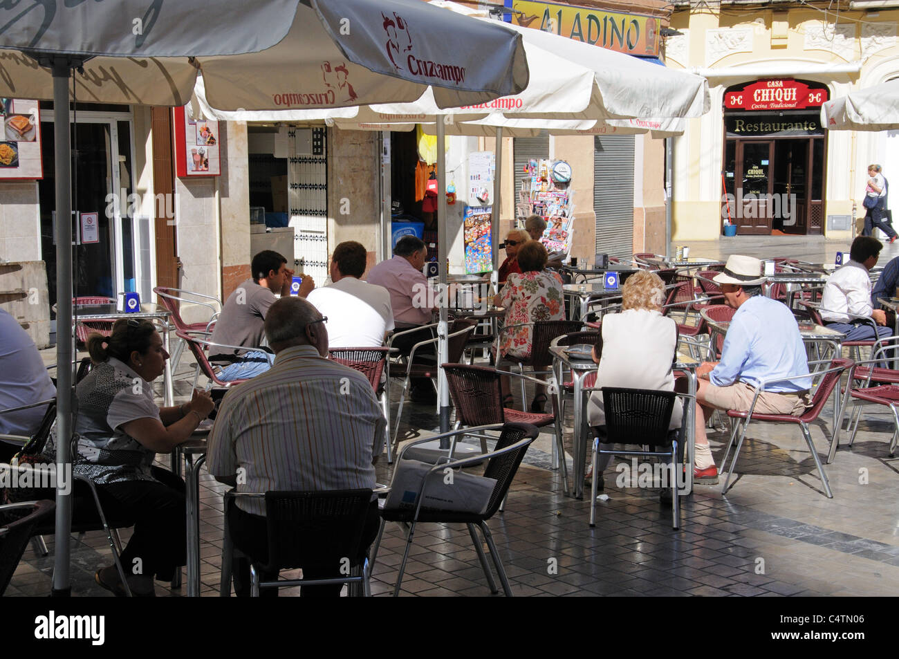 Cafeterías en el centro de la ciudad, Málaga, Costa del Sol, Málaga, Andalucía, España, Europa Occidental. Foto de stock