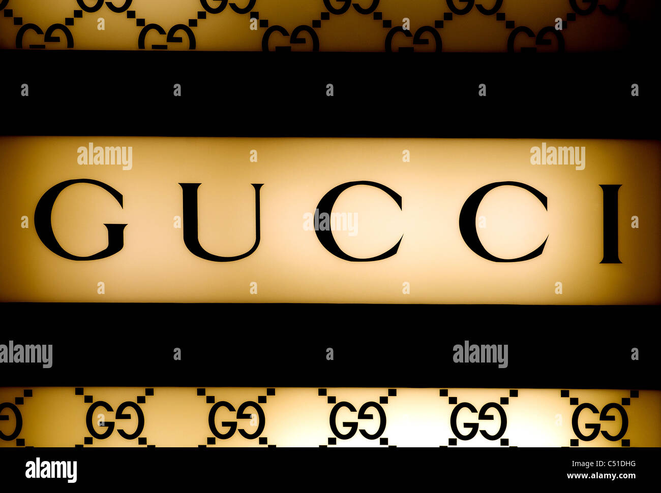 Gucci logo fotografías e imágenes de alta resolución - Alamy