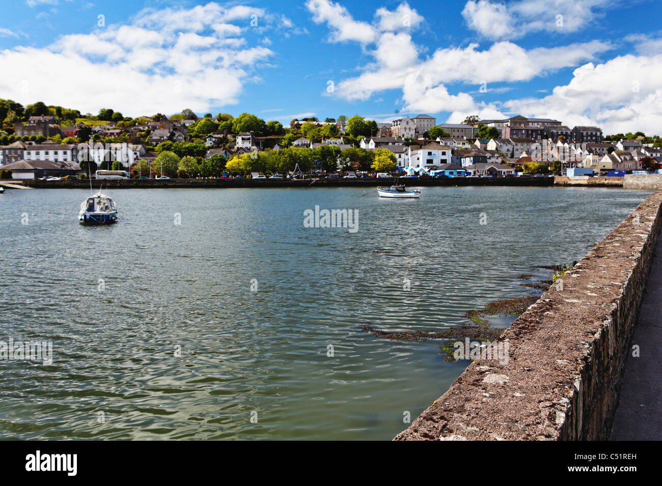 Vista del puerto de Kinsale, Condado de Cork, Irlanda Foto de stock