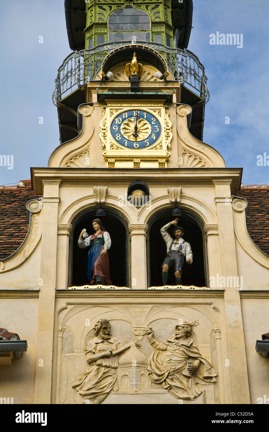 El Glockenspiel, Graz, Austria Foto de stock