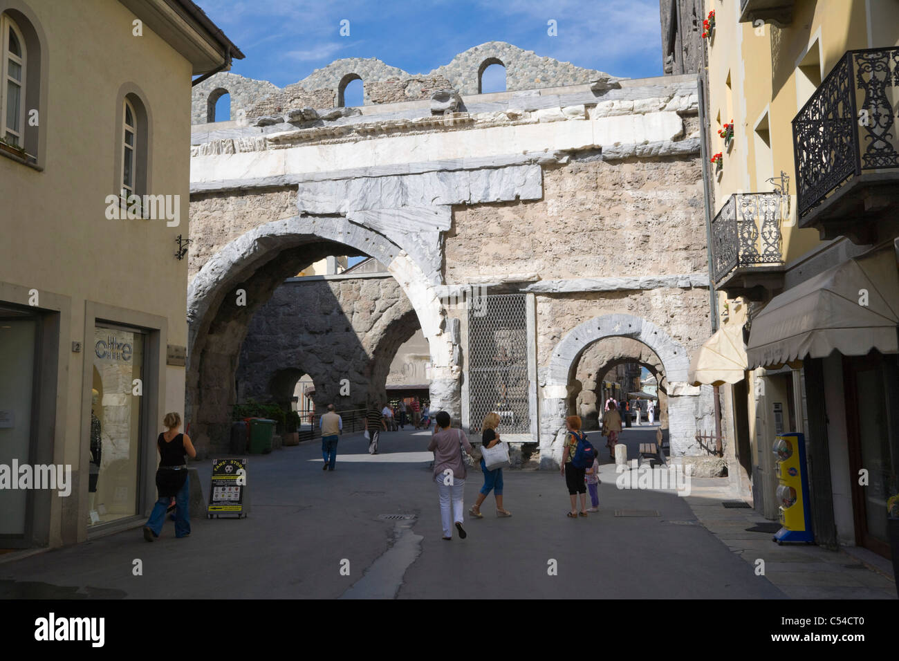 Puerta de la praetoria fotografías e imágenes de alta resolución Alamy