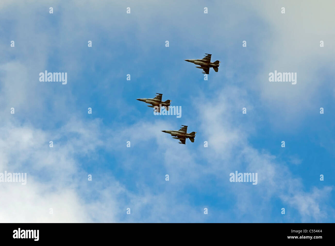 Los Países Bajos, Buren en Ameland, isla que pertenece a las islas del Mar de Wadden. Sitio de Patrimonio Mundial de la Unesco. Los aviones de combate F-16. Foto de stock