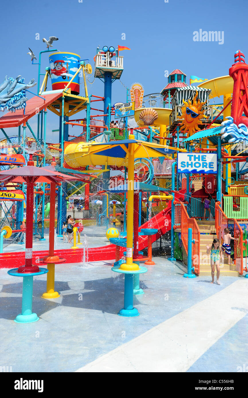 Estados Unidos Hershey PA Pennsylvania Hershey Park, el parque acuático Costa Oriental Waterworks - verano refrescarse del calor Fotografía de stock - Alamy Estados Unidos Hershey PA Pennsylvania Hershey Park, el parque acuático Costa Oriental Waterworks - verano refrescarse del calor Fotografía de stock - Alamy