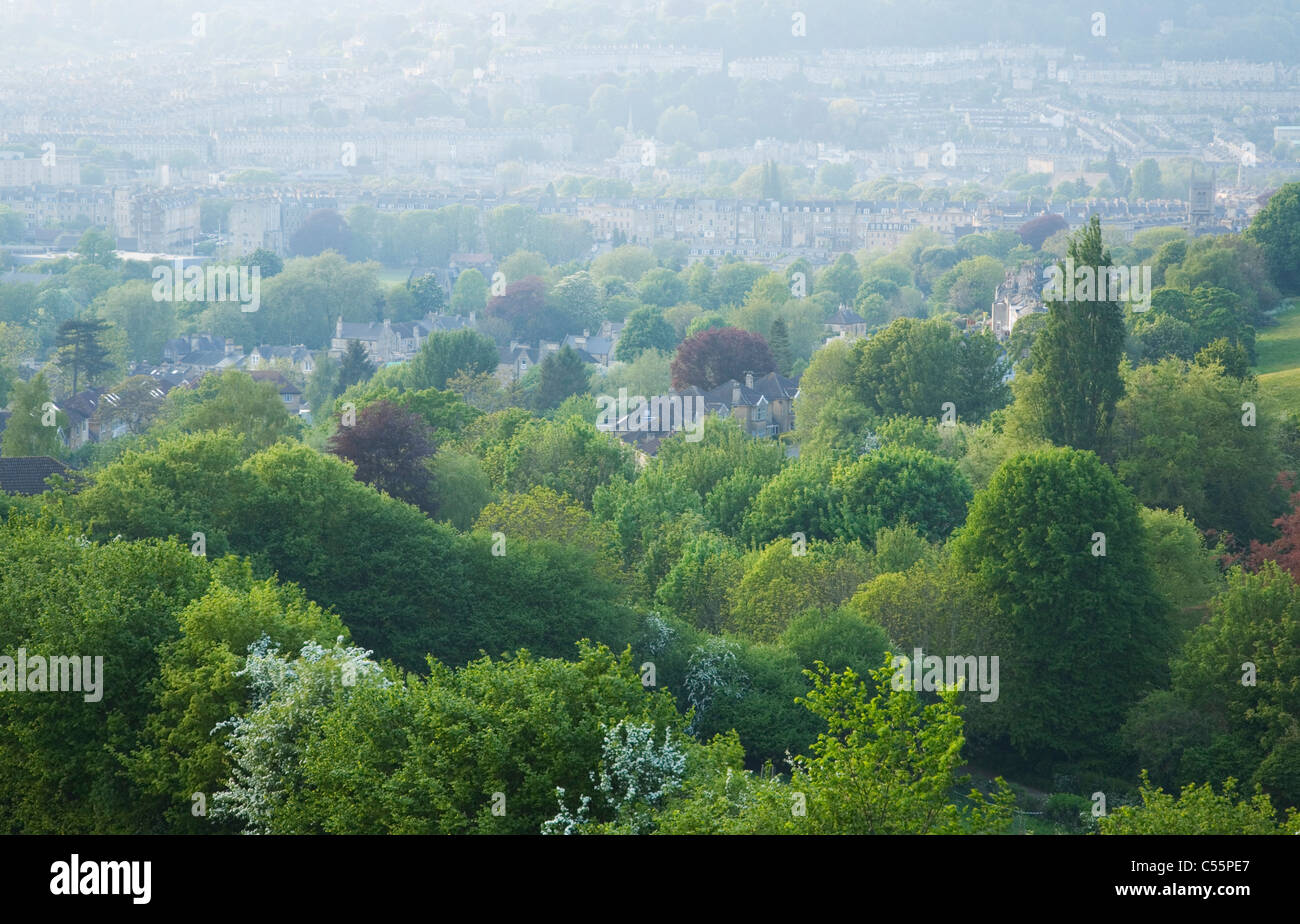 Vista de Bath desde Bath Skyline Walk en Widcombe Hill. Baño. Somerset. Inglaterra. En el Reino Unido. Foto de stock