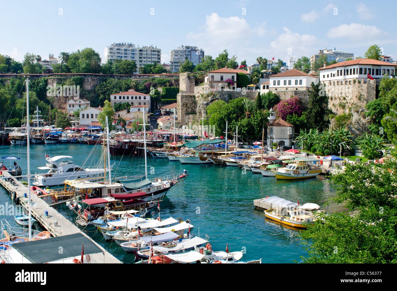 Puerto de Antalya Turquía Fotografía de stock - Alamy