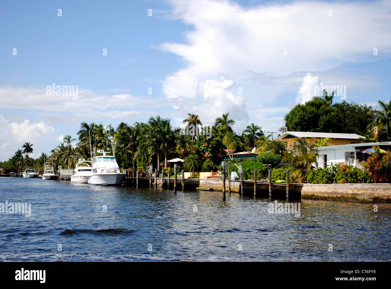 Canal en Fort Lauderdale, Florida, EE.UU. Foto de stock