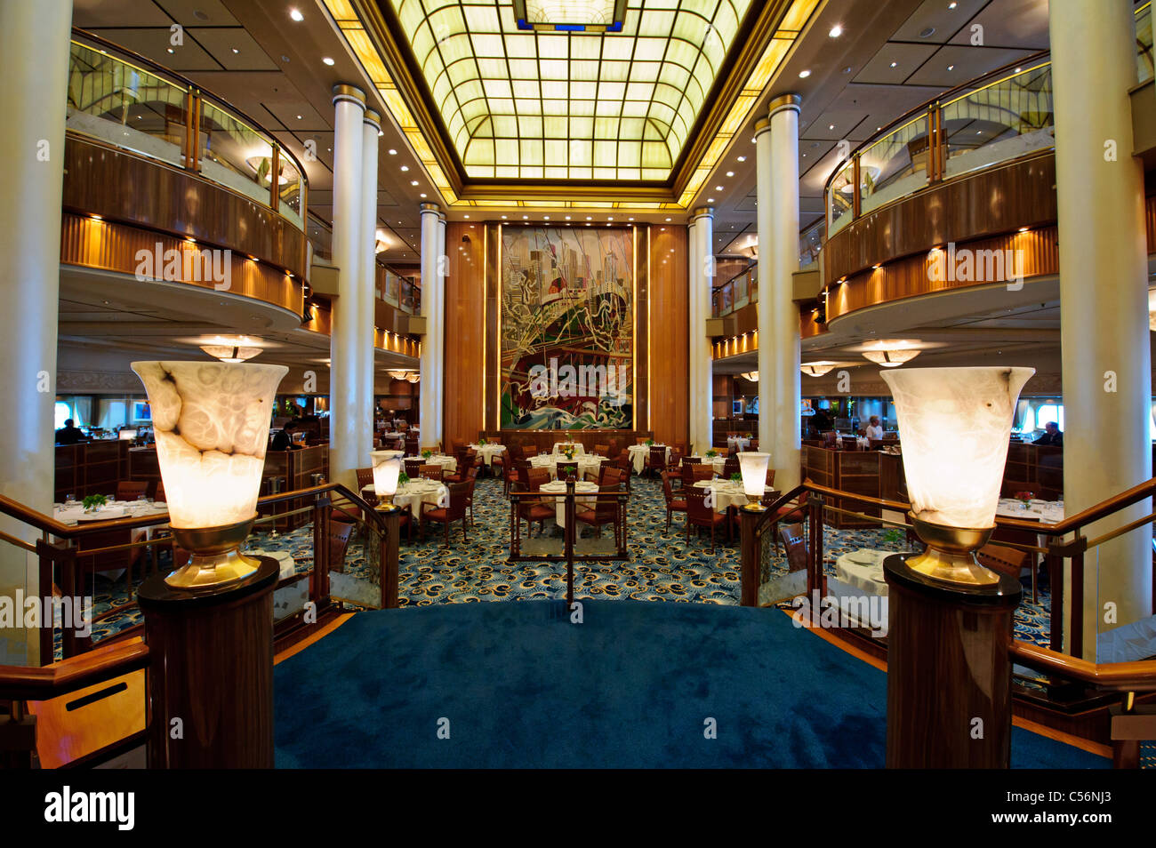 El lujoso establecimiento de la Britannia restaurante en el trasatlántico Queen Mary 2