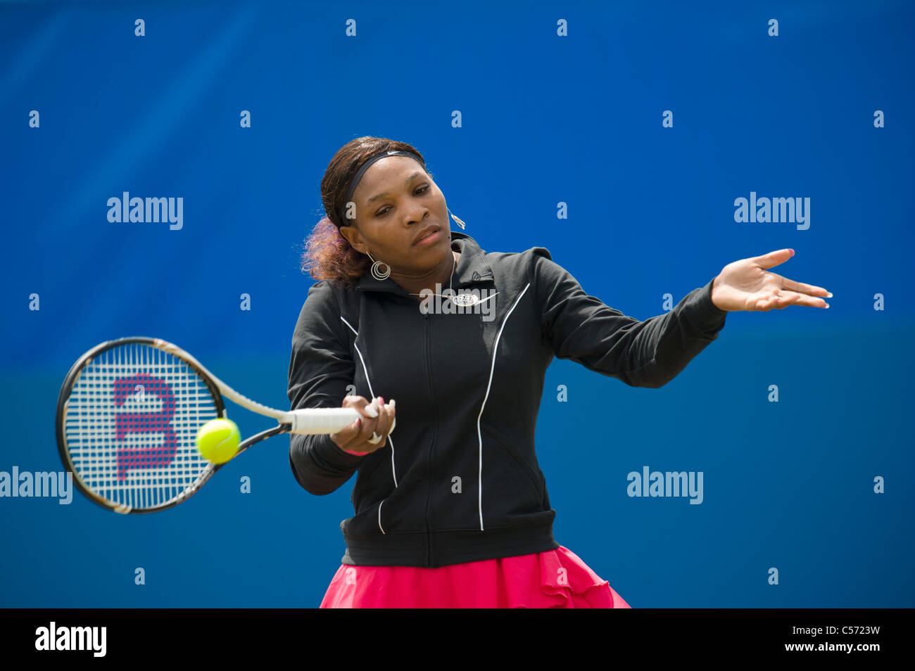 Aegon torneo internacional de tenis 2011, Eastbourne, East Sussex. Serena Williams de Estados Unidos. Foto de stock