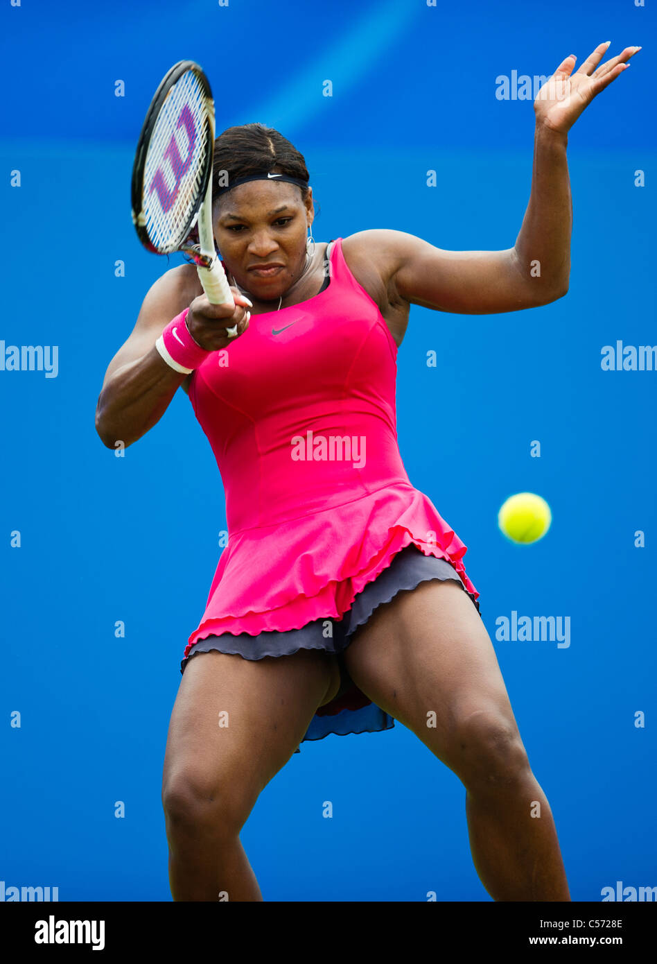 Aegon torneo internacional de tenis 2011, Eastbourne, East Sussex. Serena Williams de Estados Unidos. Foto de stock