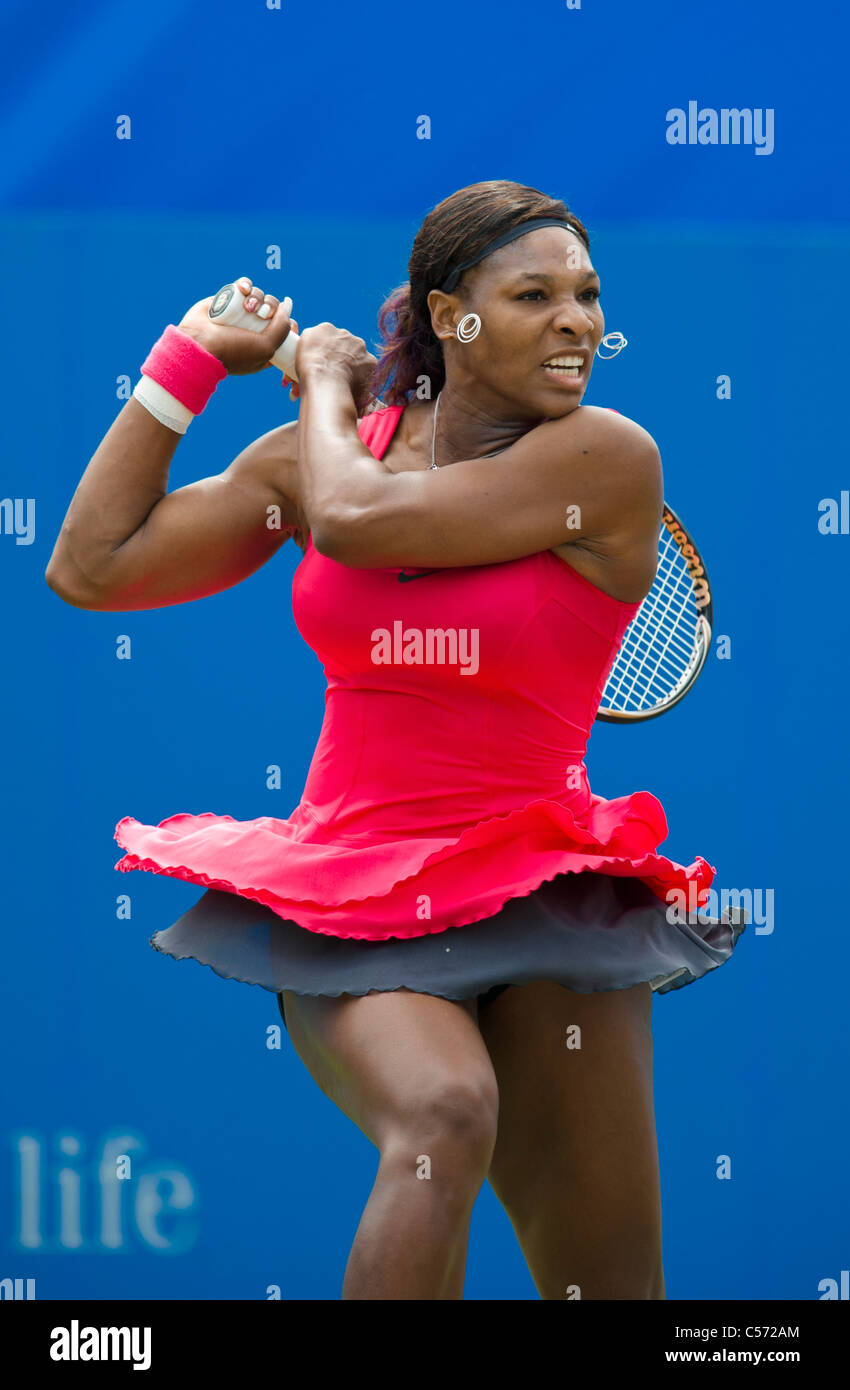 Aegon torneo internacional de tenis 2011, Eastbourne, East Sussex. Serena Williams de Estados Unidos. Foto de stock