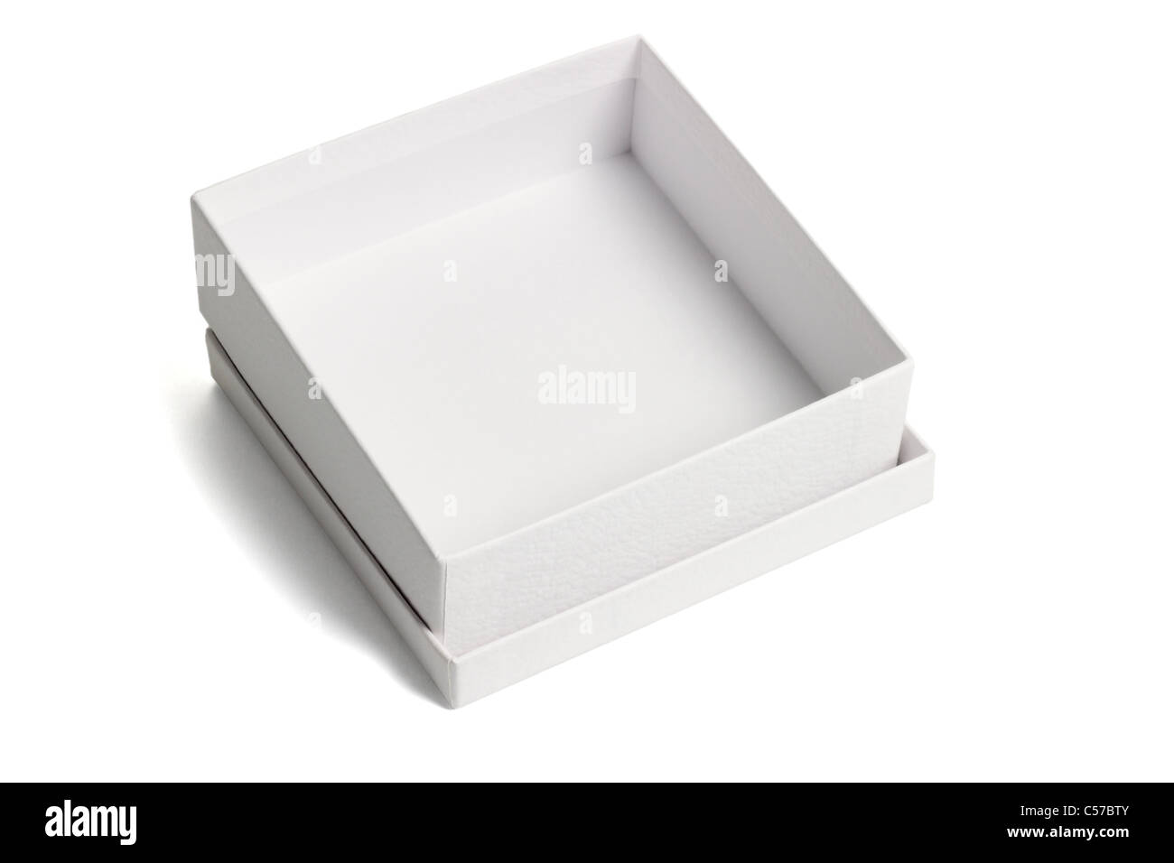 Abrir la caja de regalo blanco vacío con tapa de fondo aislado Foto de stock