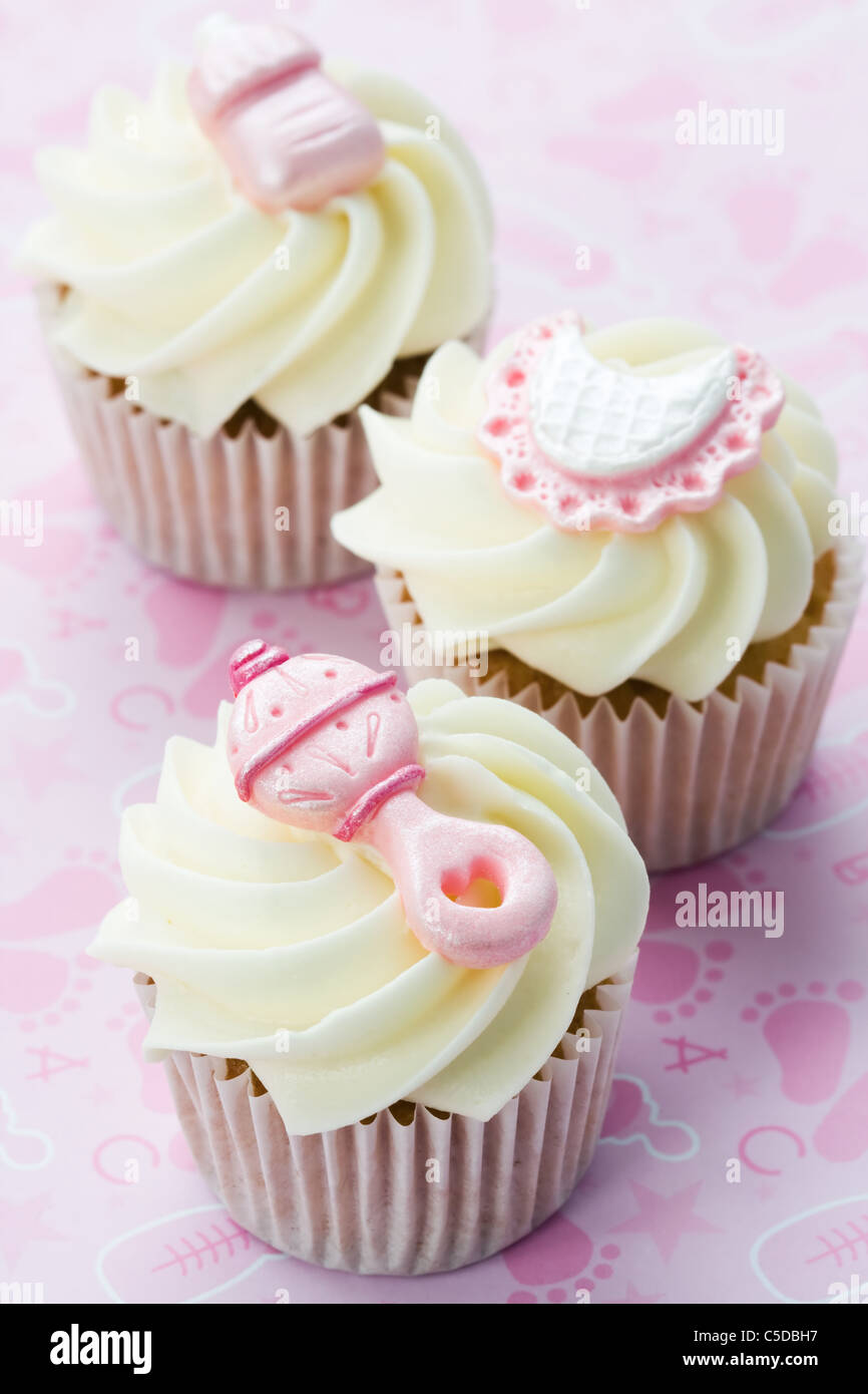 Baby shower cupcakes Fotografía de stock - Alamy