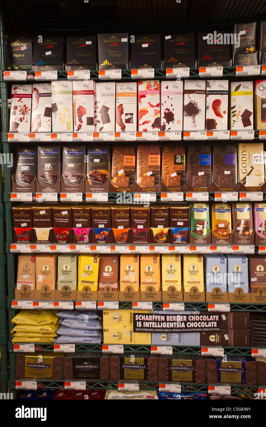 Una selección de chocolates en el nuevo supermercado Fairway en el
