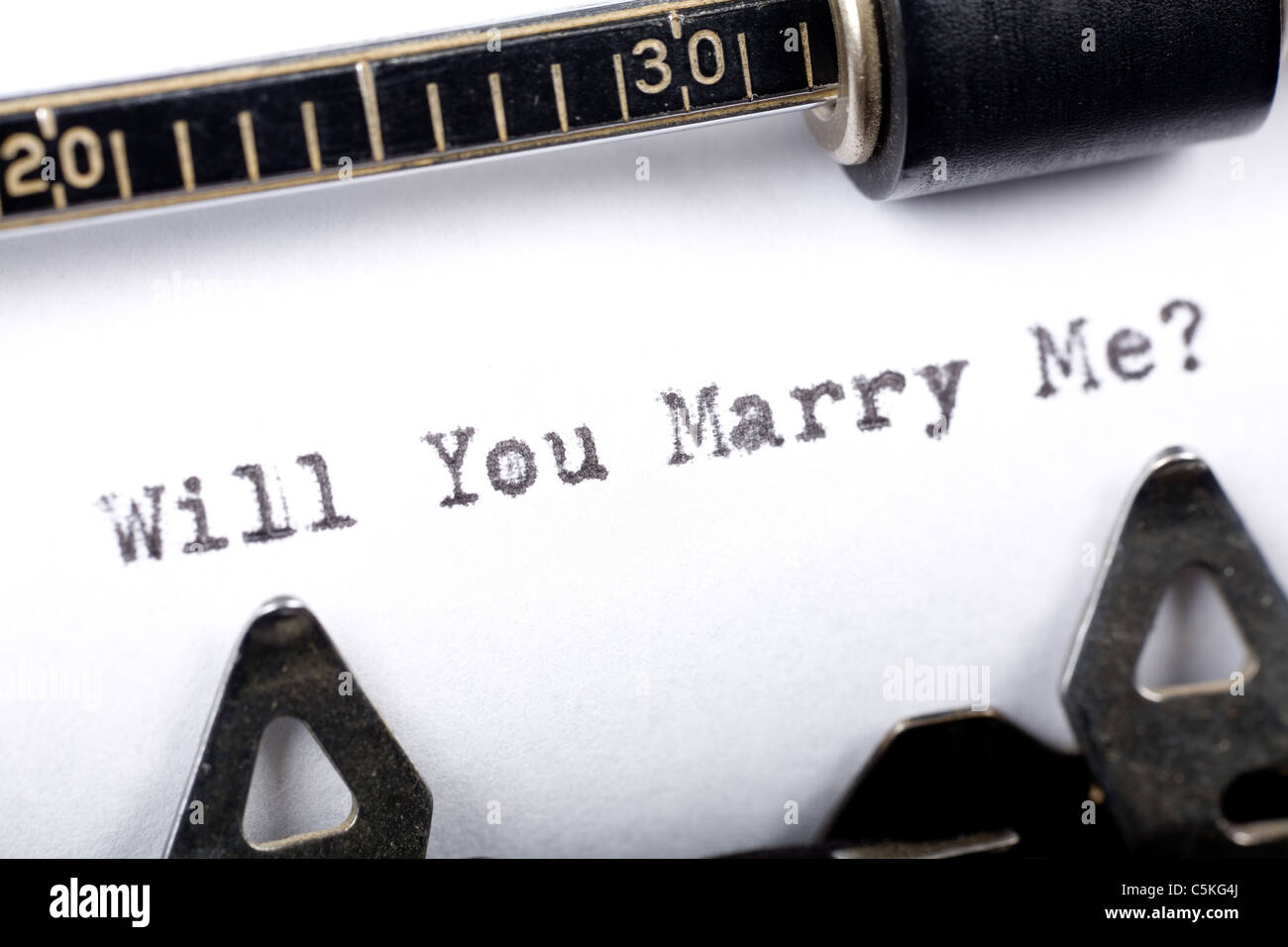 Primer plano Typewriter, concepto de voluntad usted casarse conmigo Foto de stock