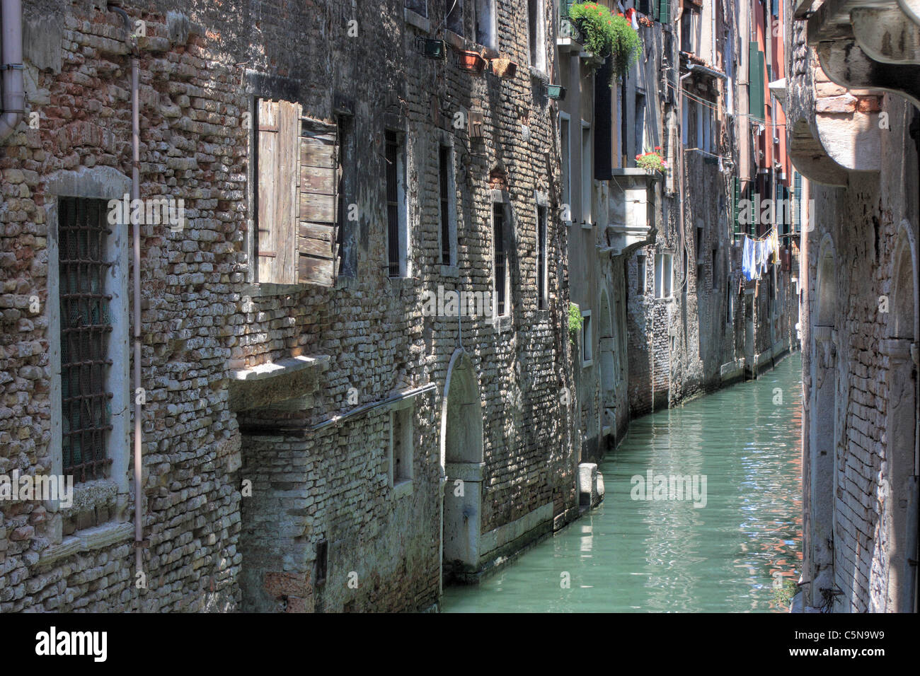 Canal "Rio de San Casiano" en Venecia, Italia Foto de stock