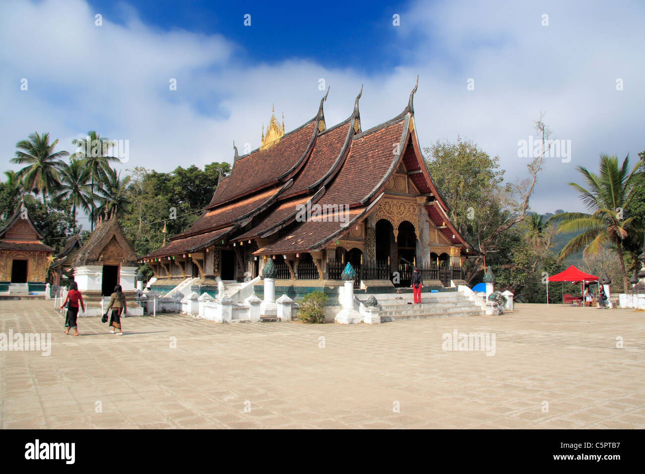 Templo Wat Xieng Thong, Luang Prabang, Laos Foto de stock