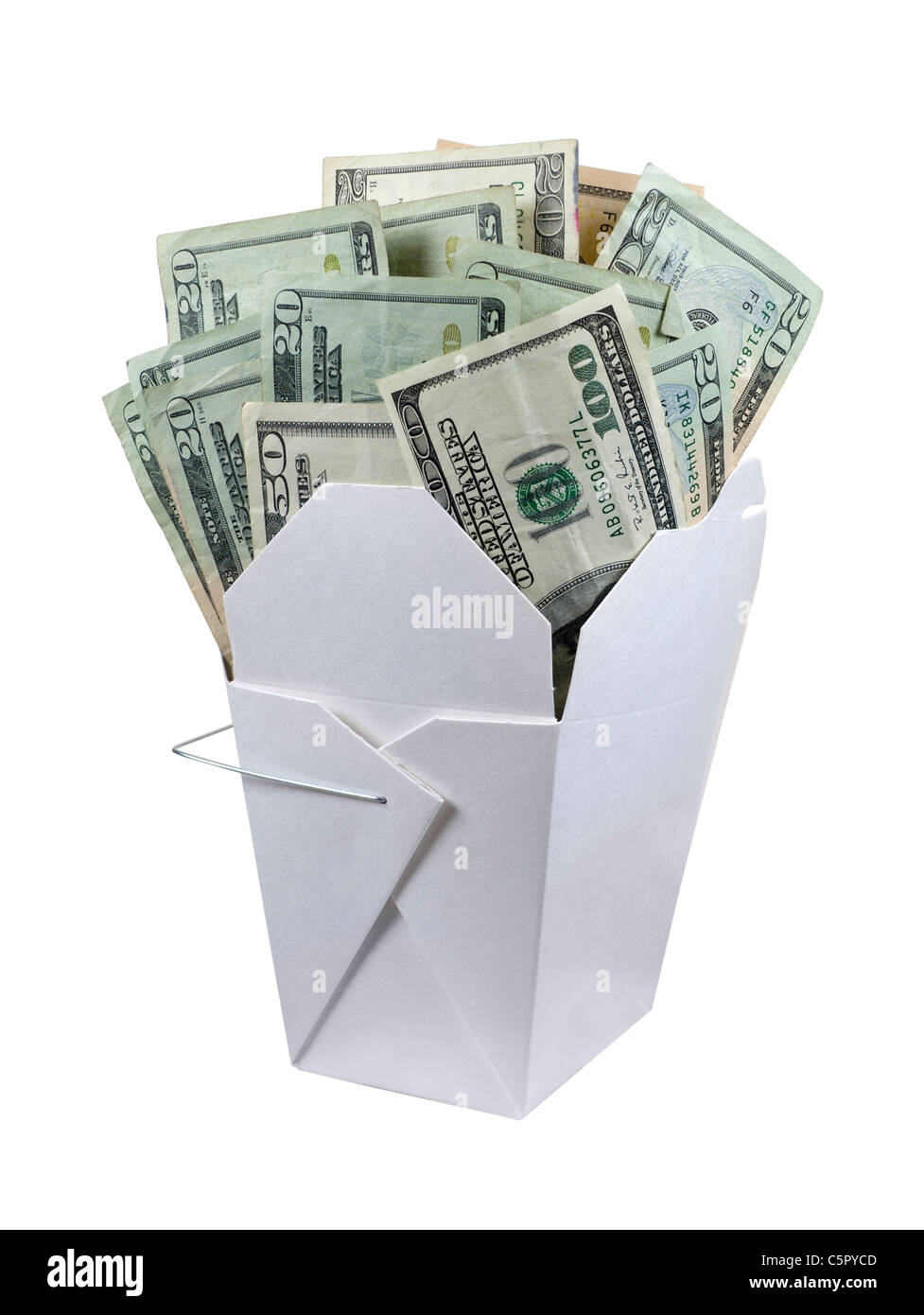 Una caja de papel de cera que se pliega para sujetar saque los alimentos pero lleno de dinero - ruta incluida..................... Foto de stock