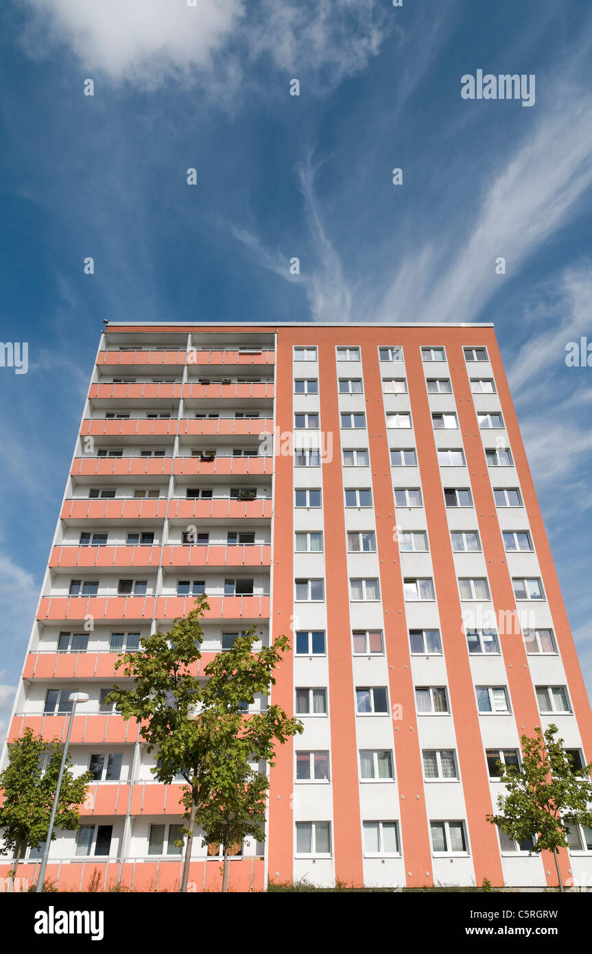 Edificio prefabricado, urbanización, vivienda social, simetría, asentamiento, Jena, jue Foto de stock