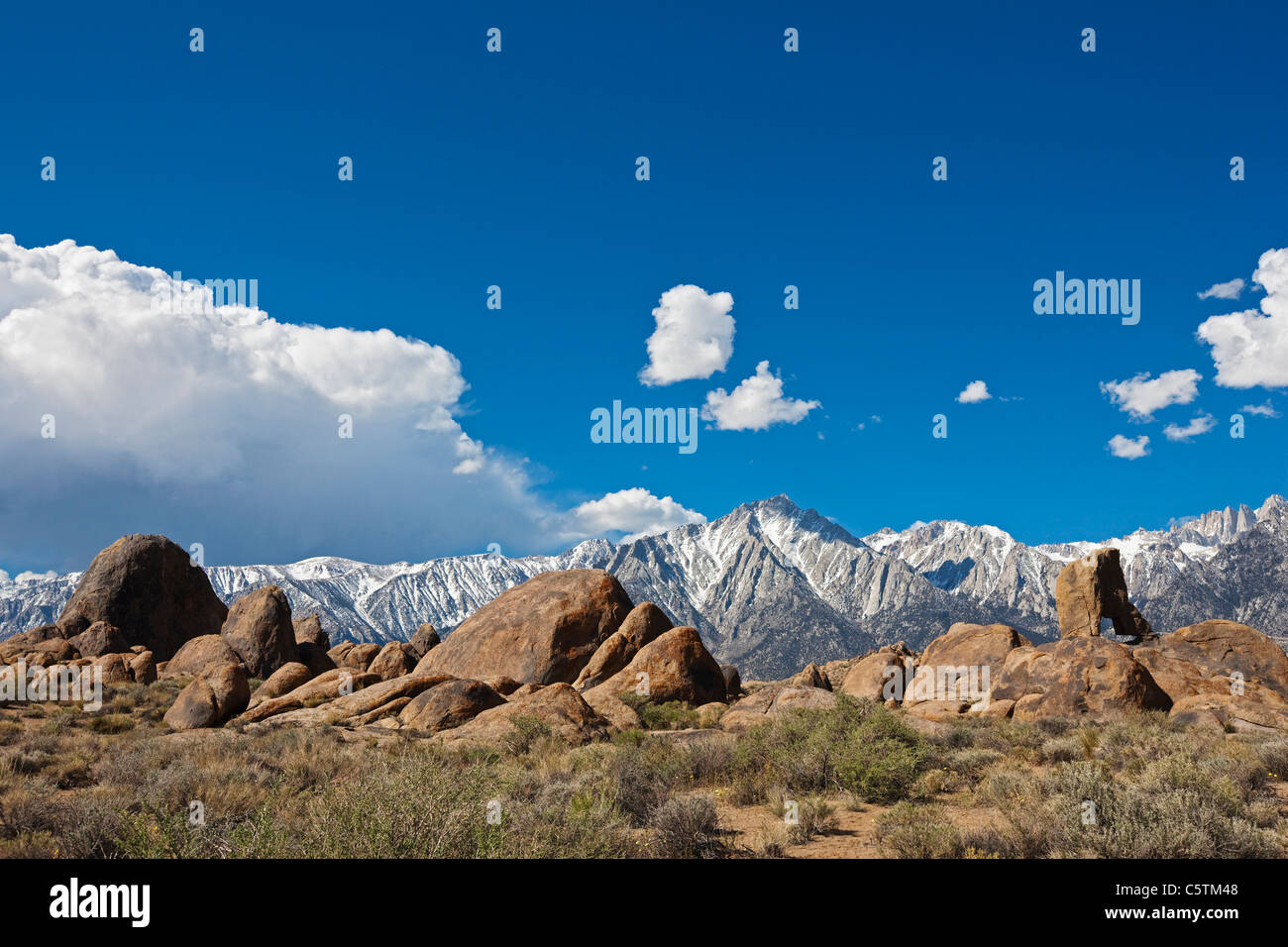 California, Estados Unidos, Sierra Nevada, Monte Whitney Foto de stock