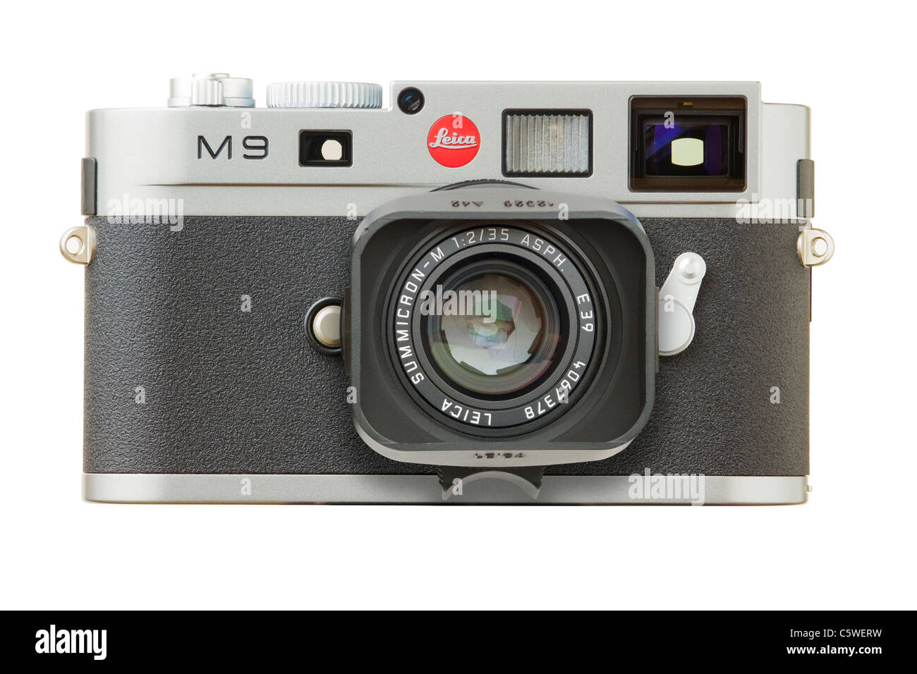 Imagen frontal de una Leica M9 cámara de telémetro digital Foto de stock