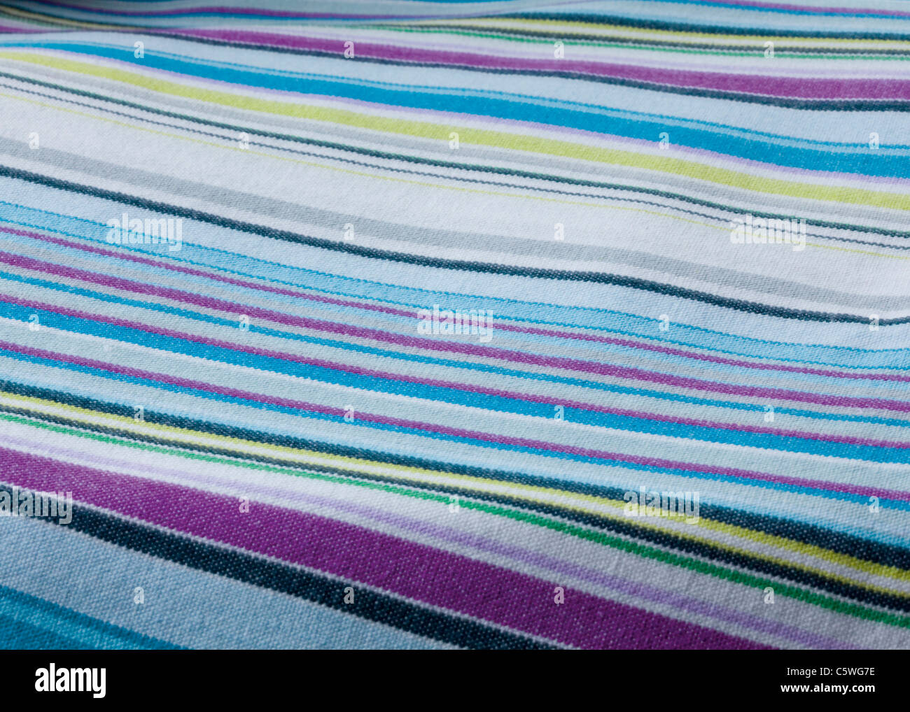 Tela de rayas de colores fotografías e imágenes de alta resolución - Alamy