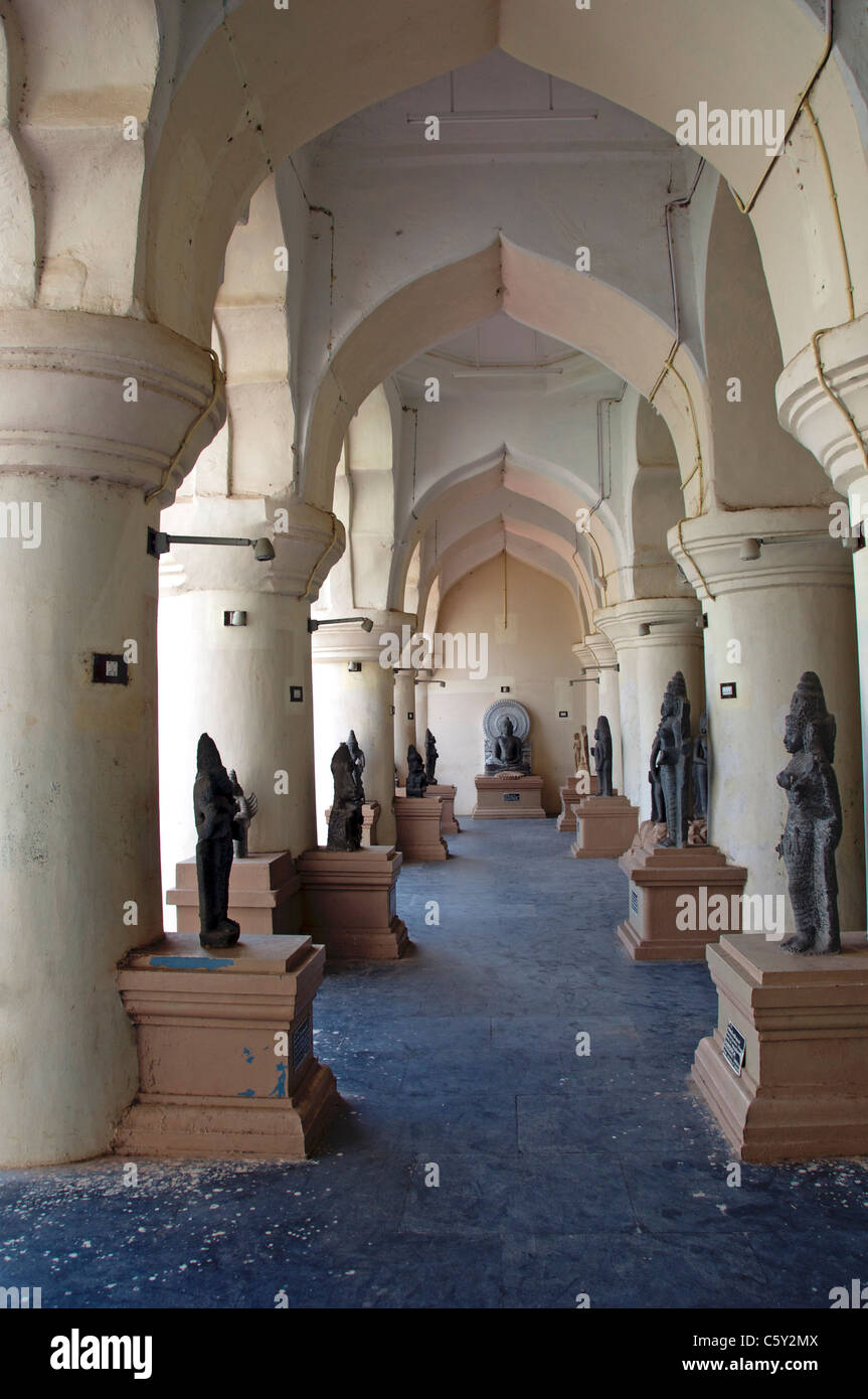 Bronces Chola Palacio Thanjavur Tamil Nadu en el sur de la India Foto de stock