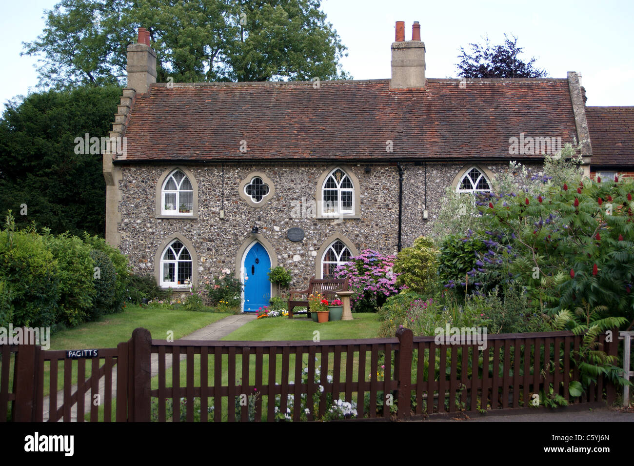 La almshouses Monken Pagitt, Hadley, Hertfordshire, Inglaterra Foto de stock