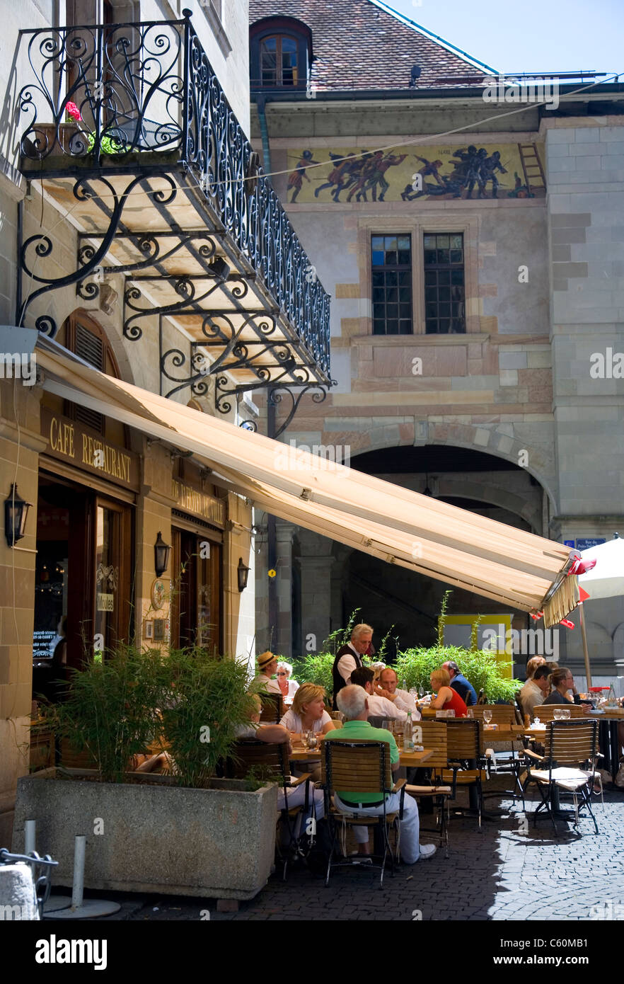 Cafe Restaurant Hotel de Ville - Ginebra, Suiza Fotografía de stock - Alamy
