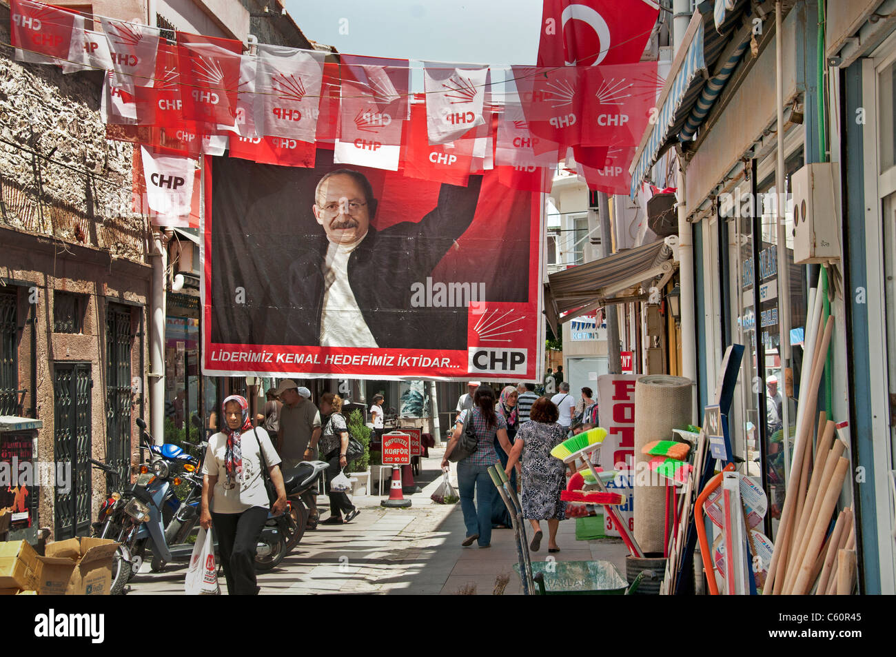 Ayavalik mercado antiguo bazar turco Turquía encuestas encuesta Foto de stock