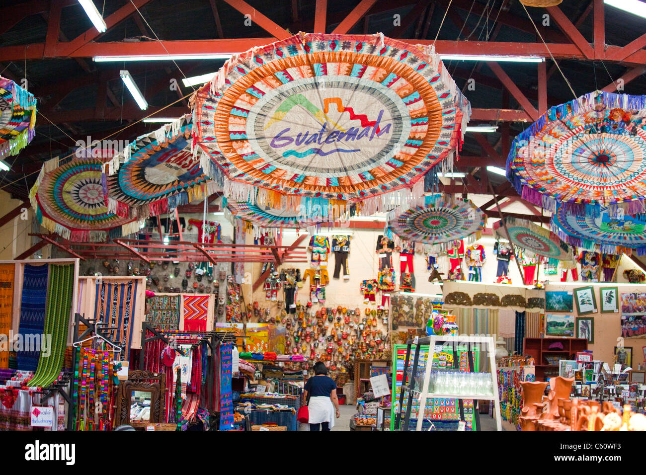 Nim Po't, una tienda de souvenirs en La Antigua, Guatemala Foto de stock