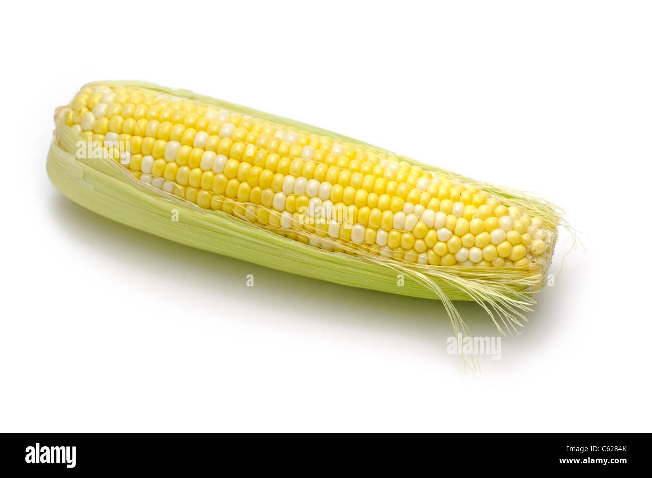El maíz, el maíz en la mazorca Foto de stock
