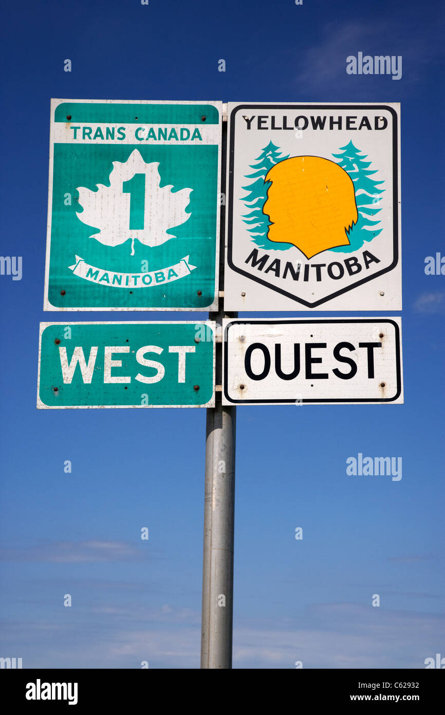 Indicaciones para la Trans Canada Highway 1 y yellowhead ruta en Manitoba, Canadá Foto de stock