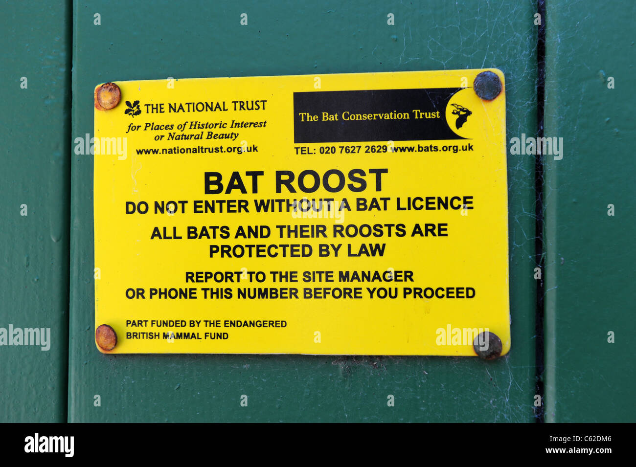El Bat Conservation Trust, señal de no entrar en una propiedad de National Trust uk Foto de stock