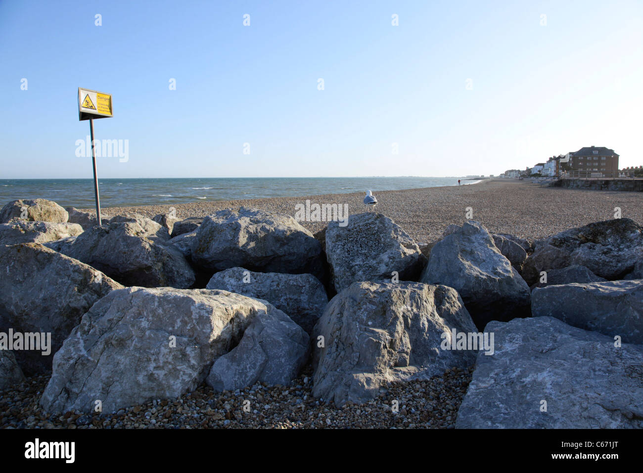 Afloramiento de roca de Hythe playa Kent Foto de stock